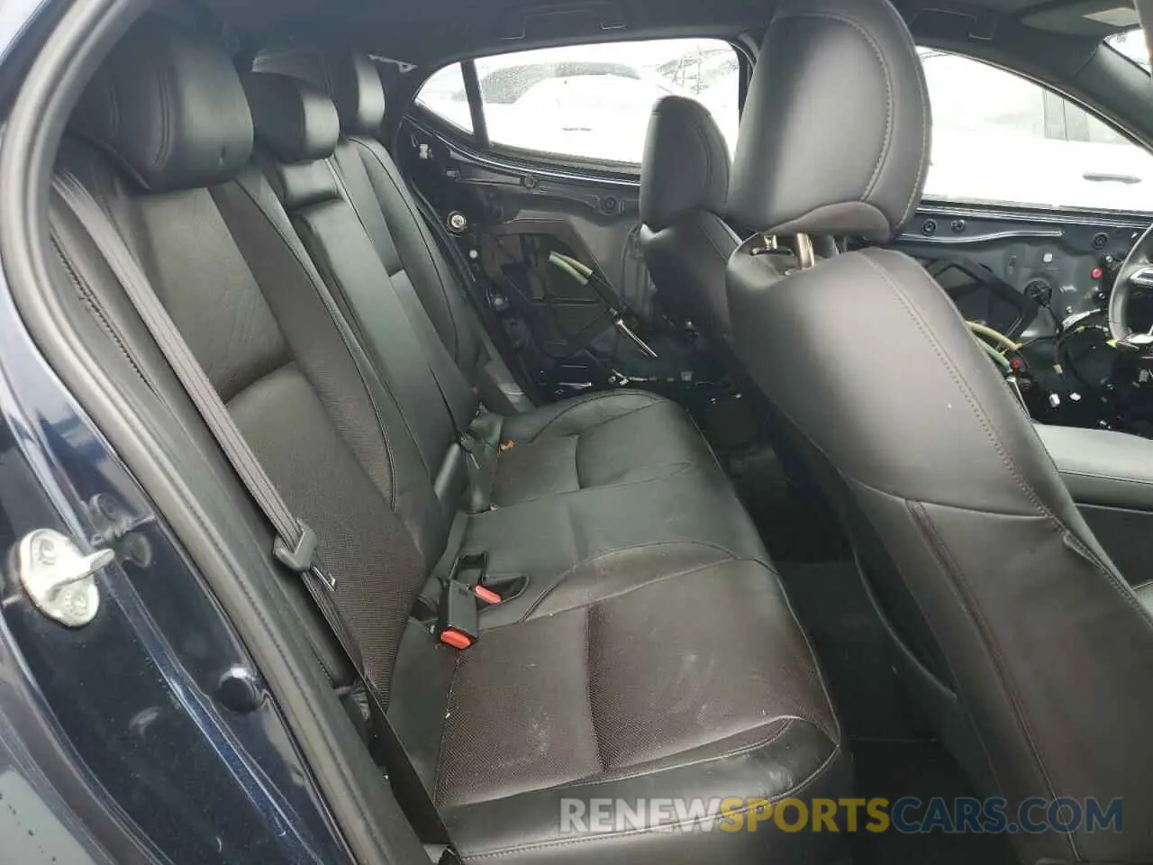 10 Фотография поврежденного автомобиля JM1BPBNM7K1125540 MAZDA 3 2019