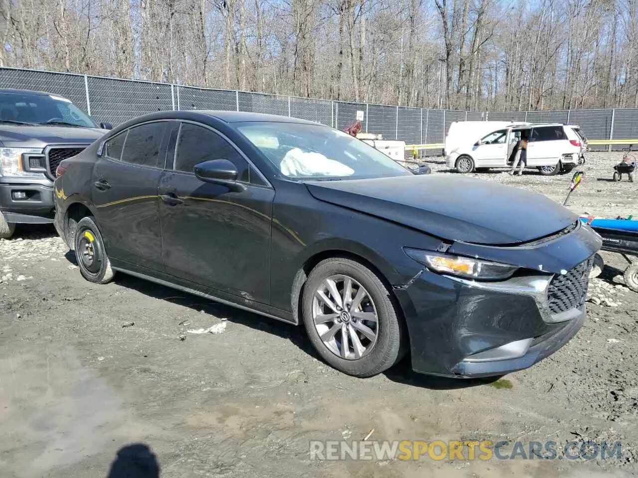 4 Photograph of a damaged car 3MZBPABL5LM133773 MAZDA 3 2020