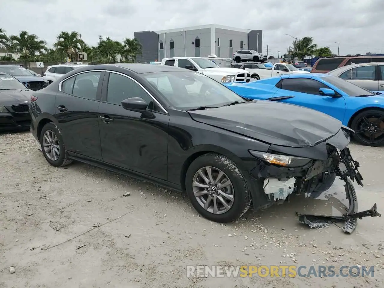 4 Photograph of a damaged car 3MZBPABLXLM138984 MAZDA 3 2020