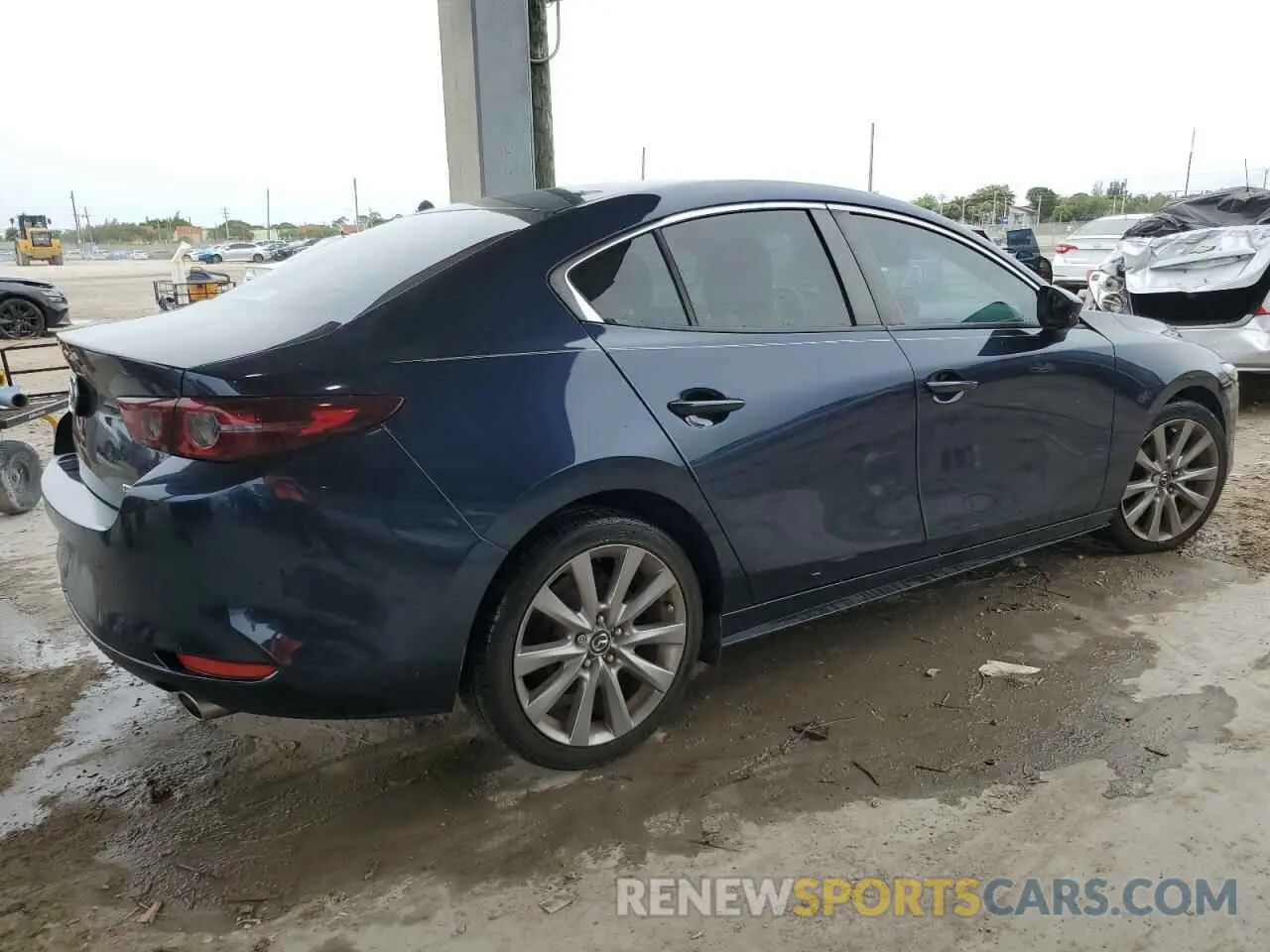 3 Photograph of a damaged car 3MZBPACLXLM125408 MAZDA 3 2020