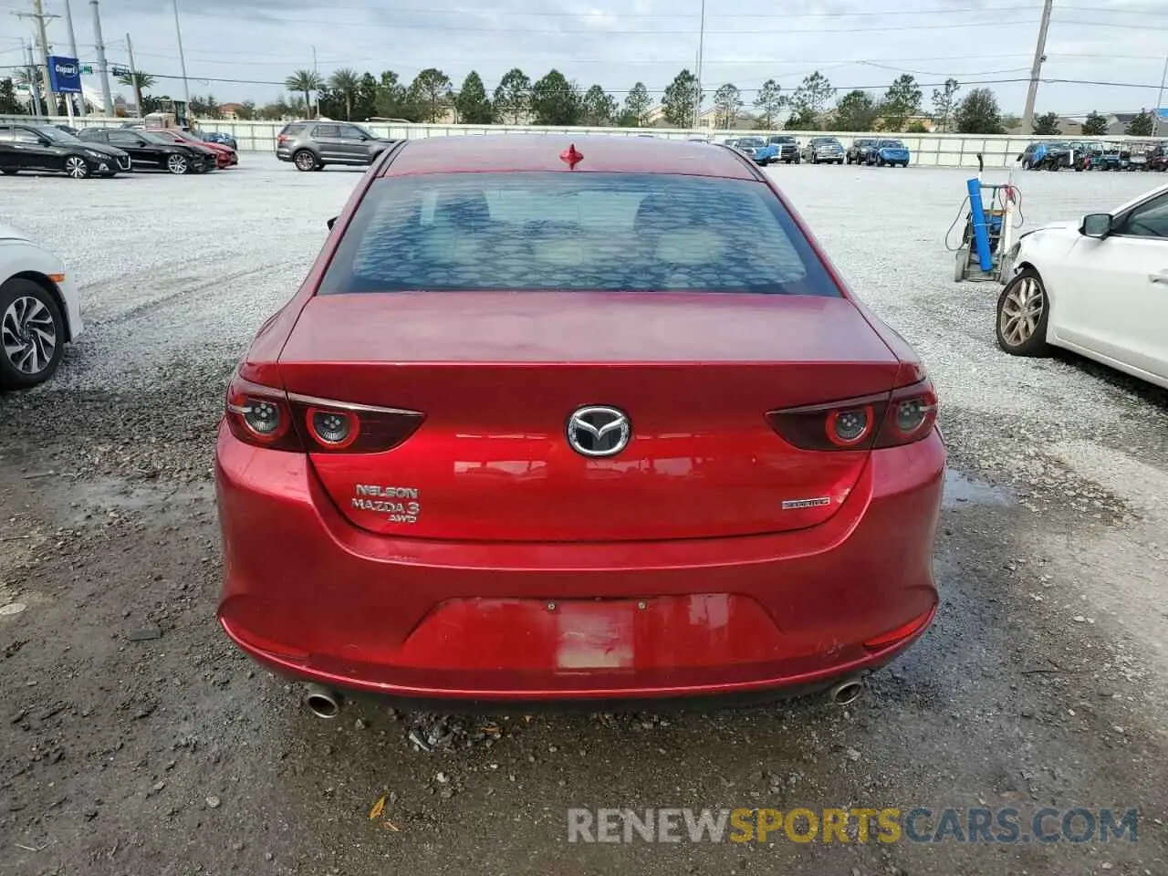 6 Photograph of a damaged car 3MZBPBEMXLM131527 MAZDA 3 2020