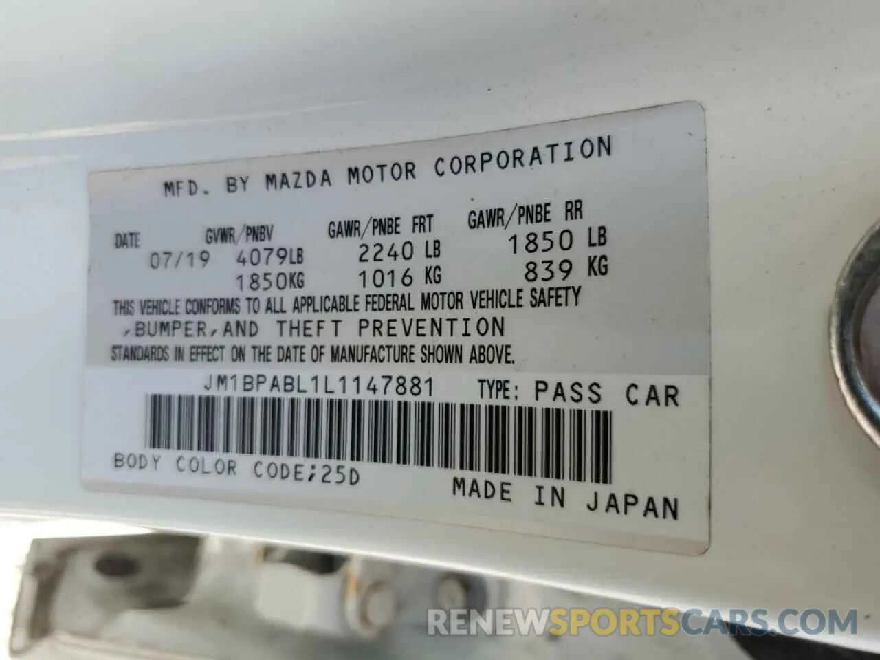 12 Photograph of a damaged car JM1BPABL1L1147881 MAZDA 3 2020