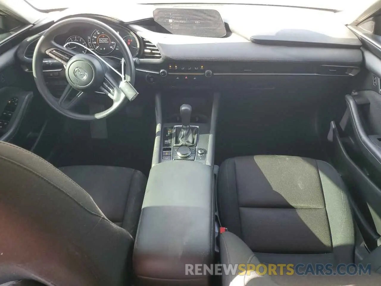 8 Фотография поврежденного автомобиля JM1BPABL2L1166049 MAZDA 3 2020