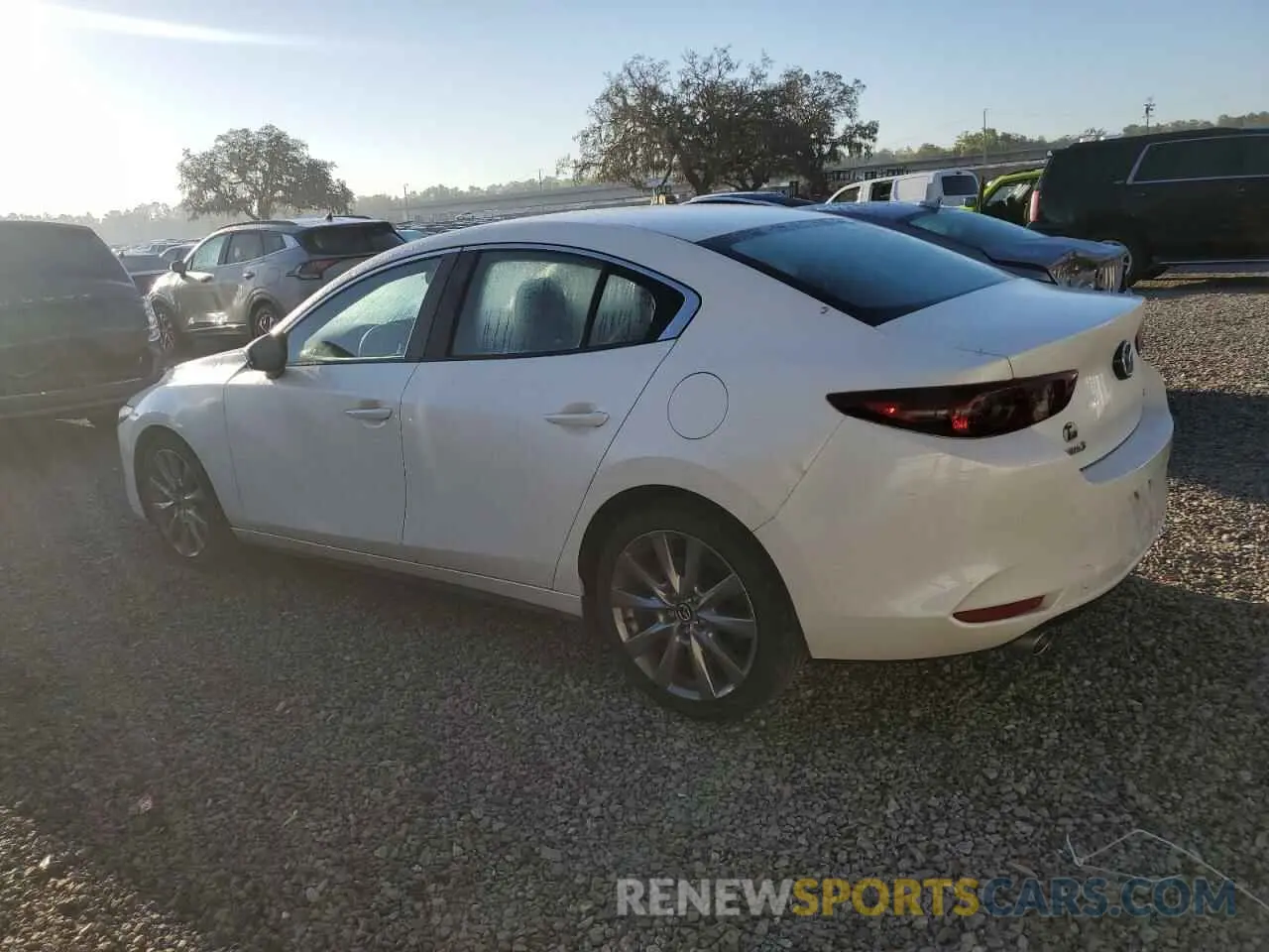 2 Фотография поврежденного автомобиля JM1BPACL0L1167246 MAZDA 3 2020