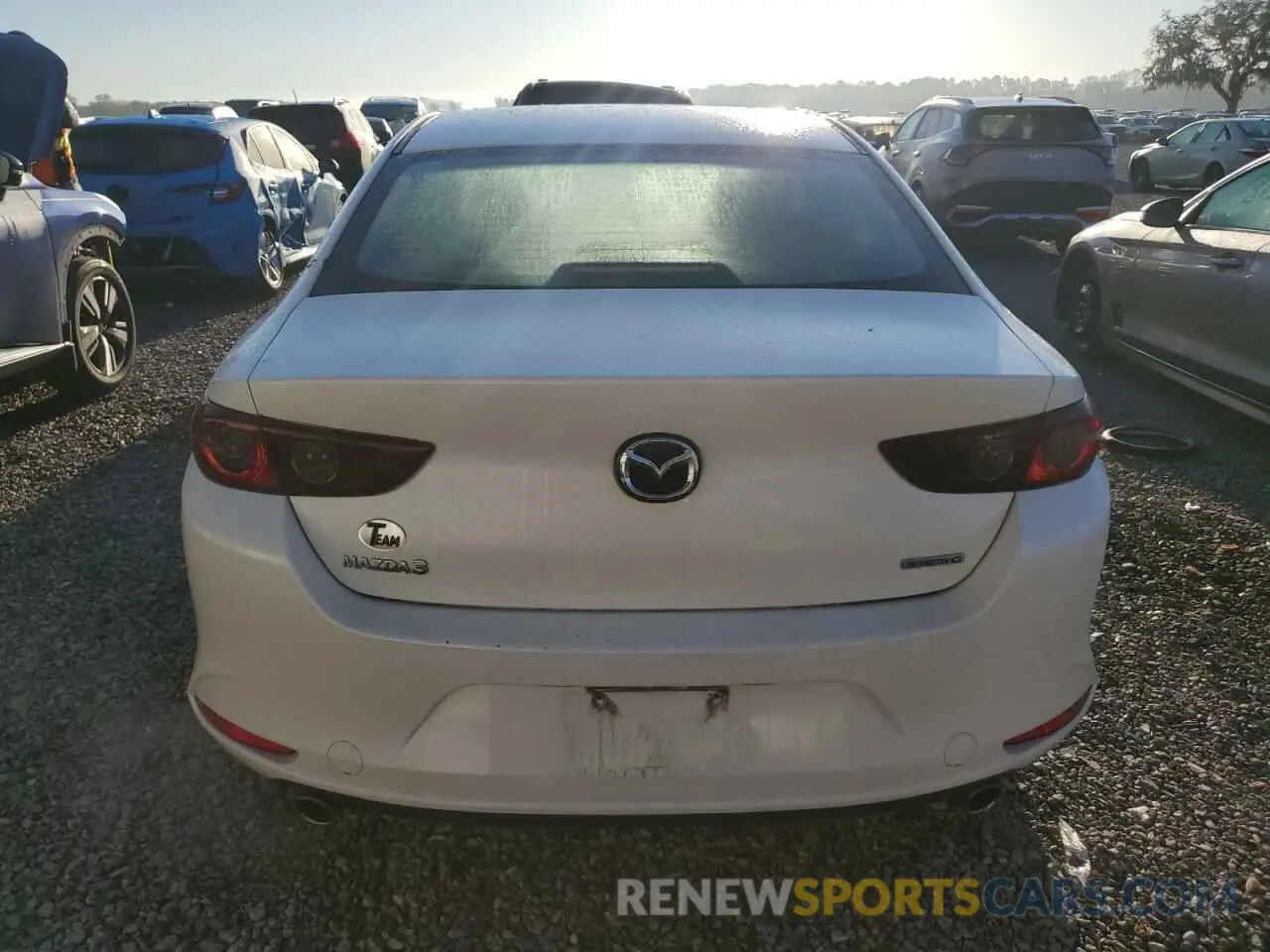 6 Фотография поврежденного автомобиля JM1BPACL0L1167246 MAZDA 3 2020