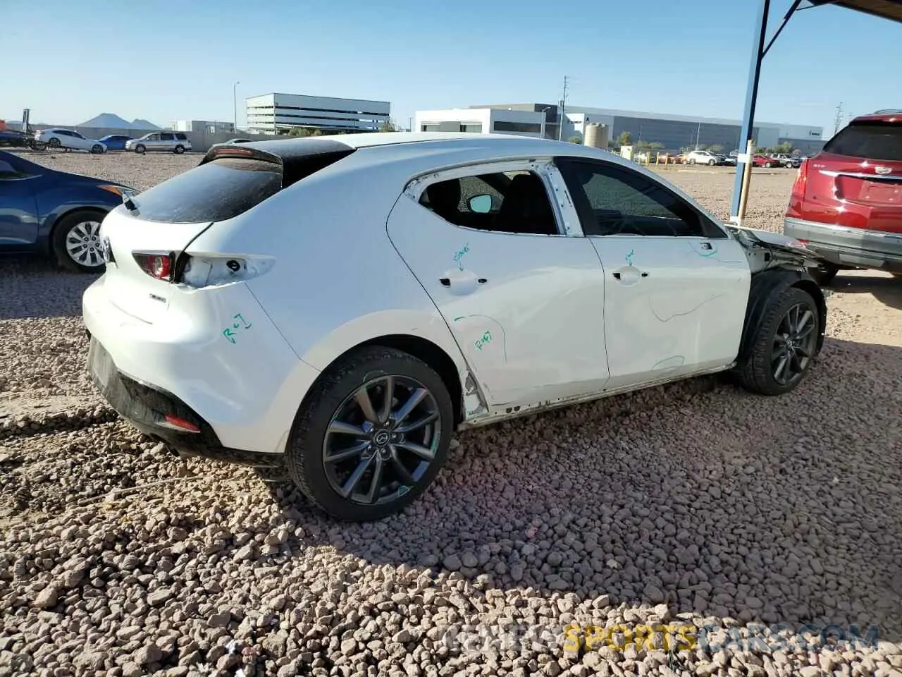 3 Фотография поврежденного автомобиля JM1BPALMXL1157896 MAZDA 3 2020