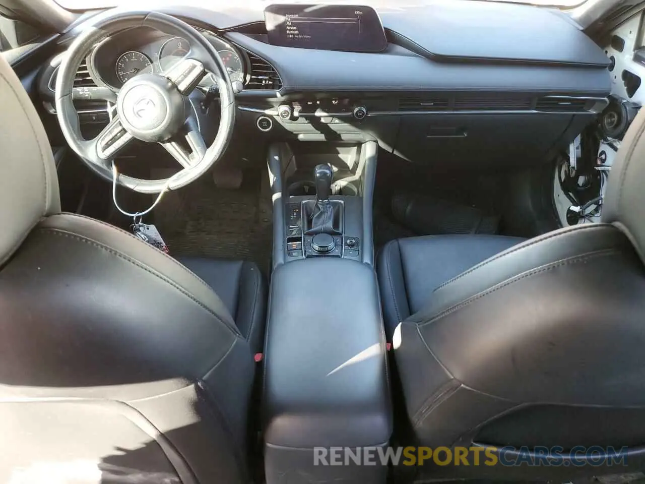8 Фотография поврежденного автомобиля JM1BPALMXL1157896 MAZDA 3 2020