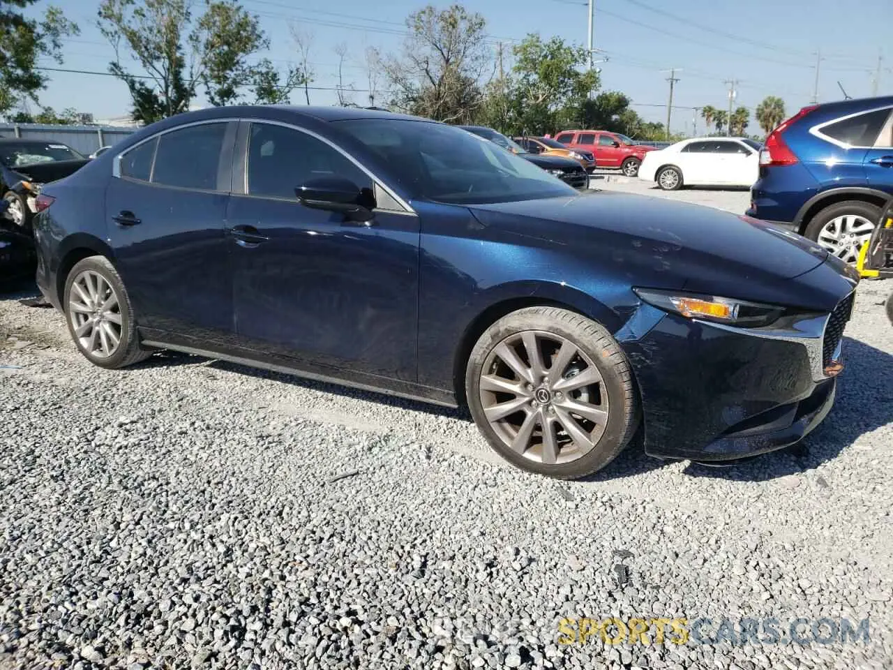 4 Photograph of a damaged car 3MZBPABM5MM208305 MAZDA 3 2021