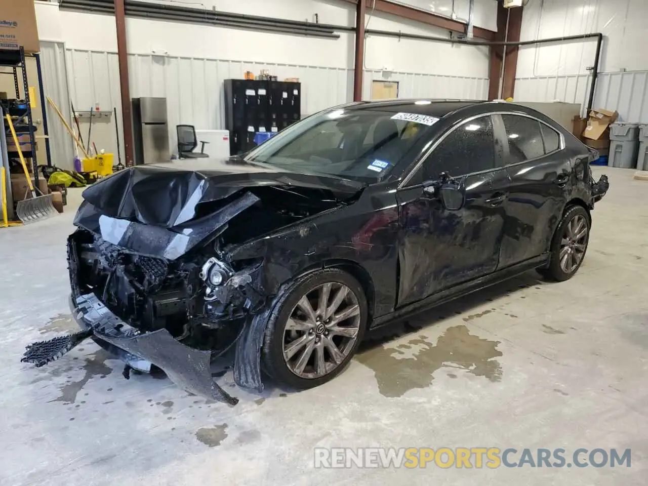 1 Фотография поврежденного автомобиля 3MZBPABMXMM208025 MAZDA 3 2021