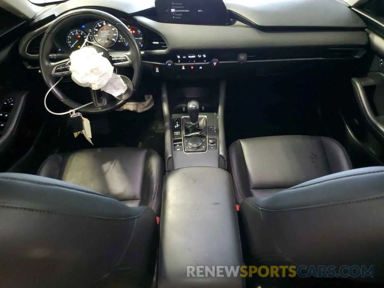 8 Фотография поврежденного автомобиля 3MZBPABMXMM208025 MAZDA 3 2021