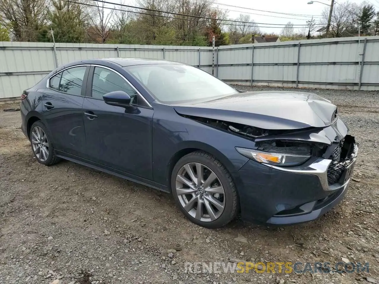 4 Фотография поврежденного автомобиля 3MZBPACL2MM253837 MAZDA 3 2021