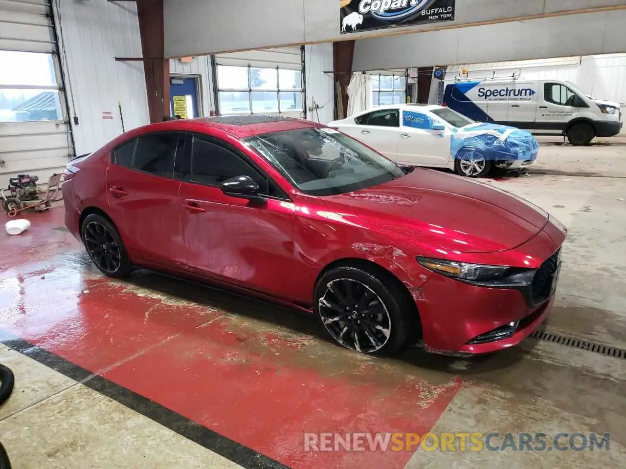 4 Photograph of a damaged car 3MZBPBEY6MM252396 MAZDA 3 2021