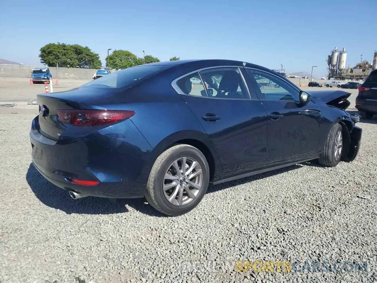 3 Фотография поврежденного автомобиля JM1BPAAL2M1304949 MAZDA 3 2021