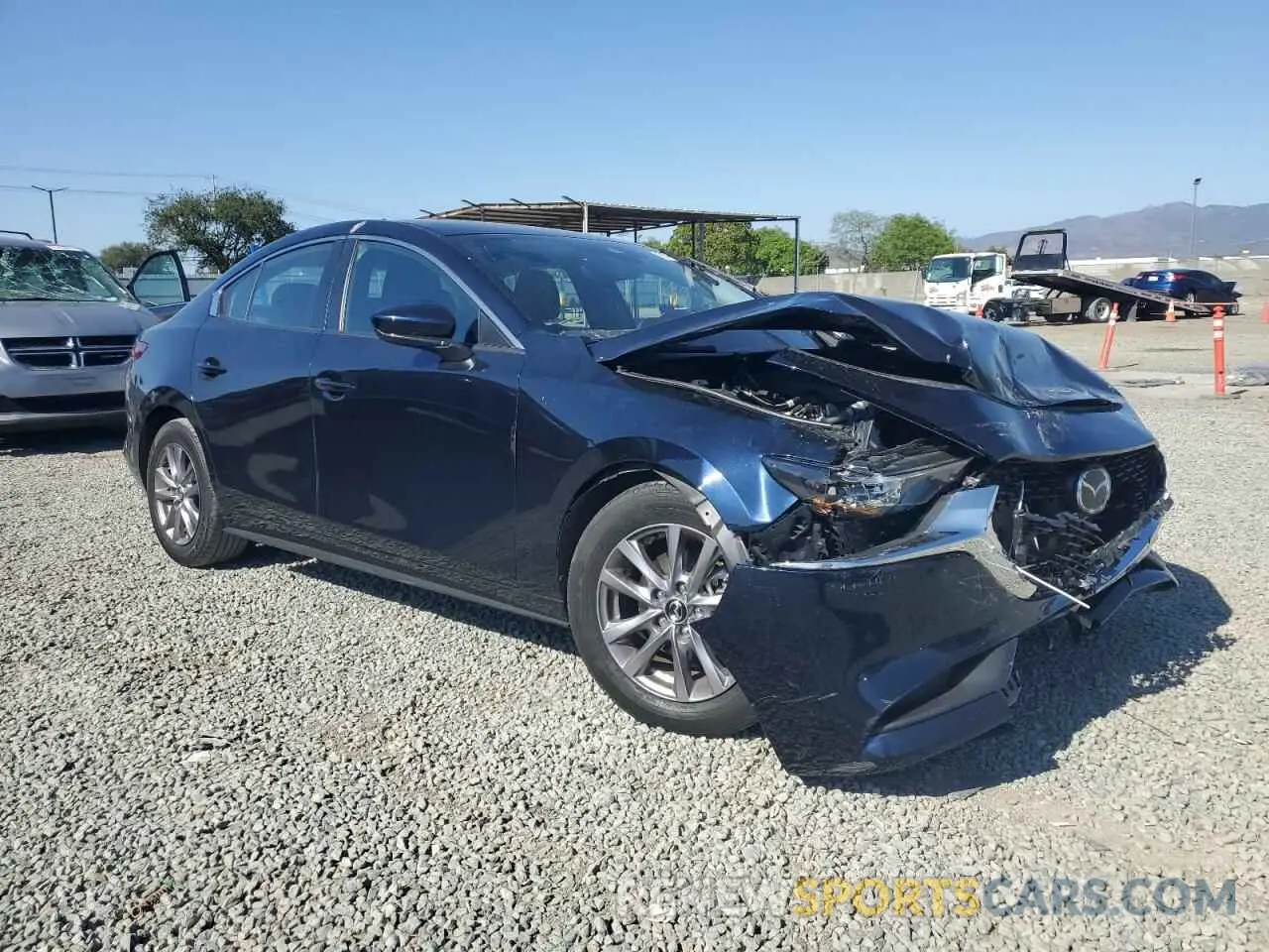 4 Фотография поврежденного автомобиля JM1BPAAL2M1304949 MAZDA 3 2021