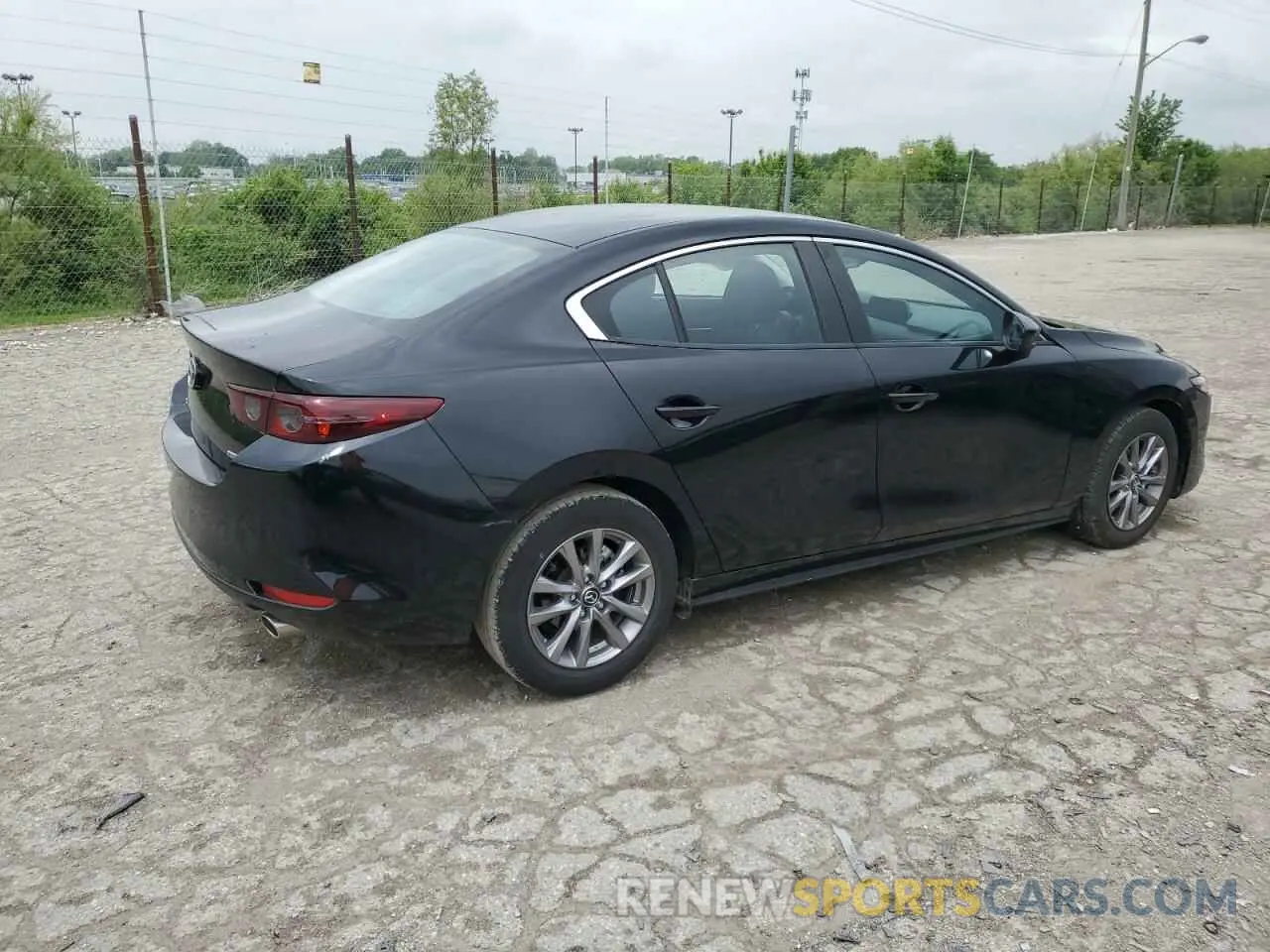 3 Photograph of a damaged car JM1BPAAL2M1335330 MAZDA 3 2021