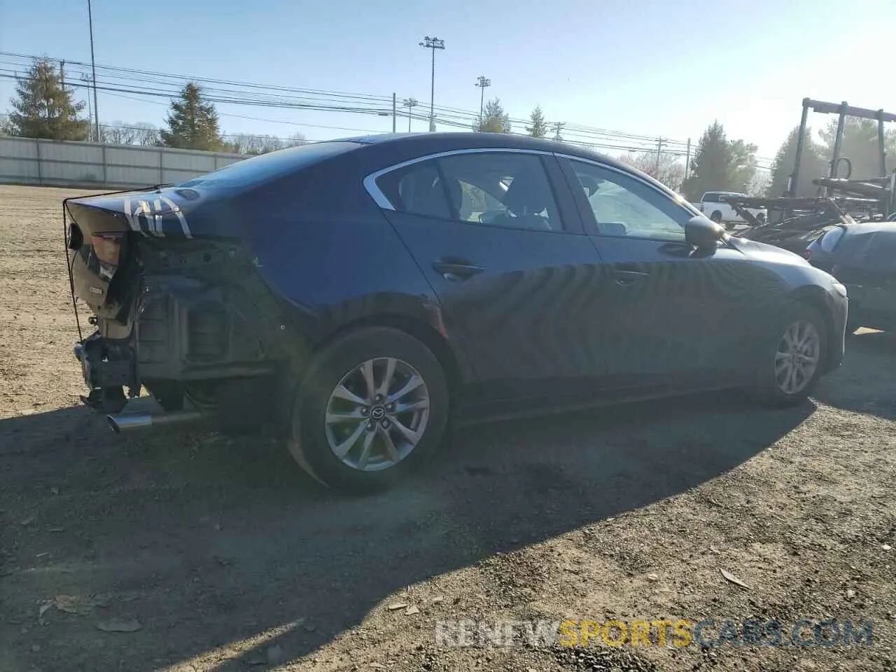 3 Photograph of a damaged car JM1BPAAL5M1308056 MAZDA 3 2021