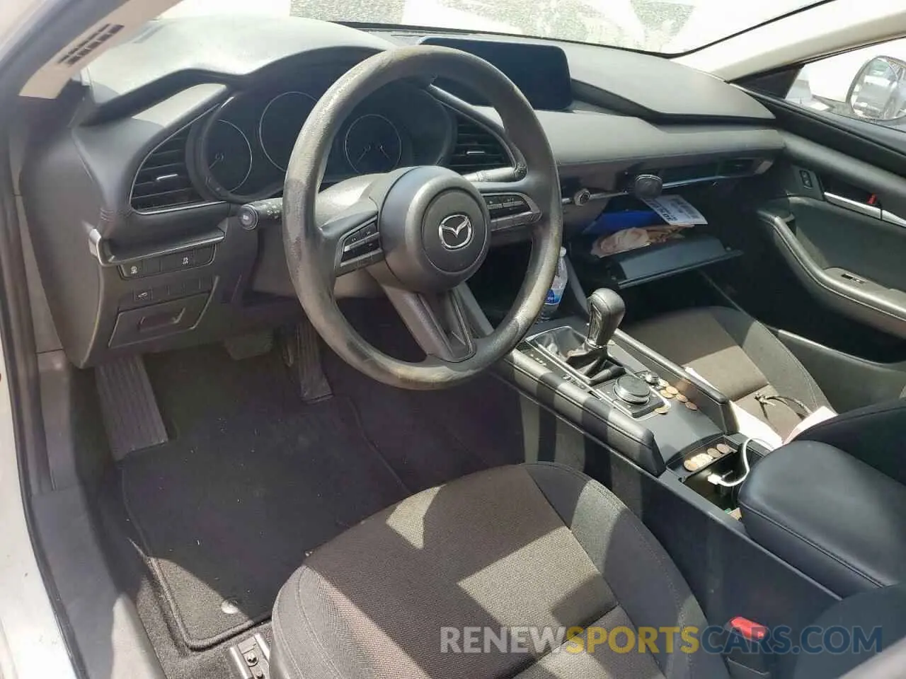 8 Photograph of a damaged car JM1BPAAL7M1325988 MAZDA 3 2021