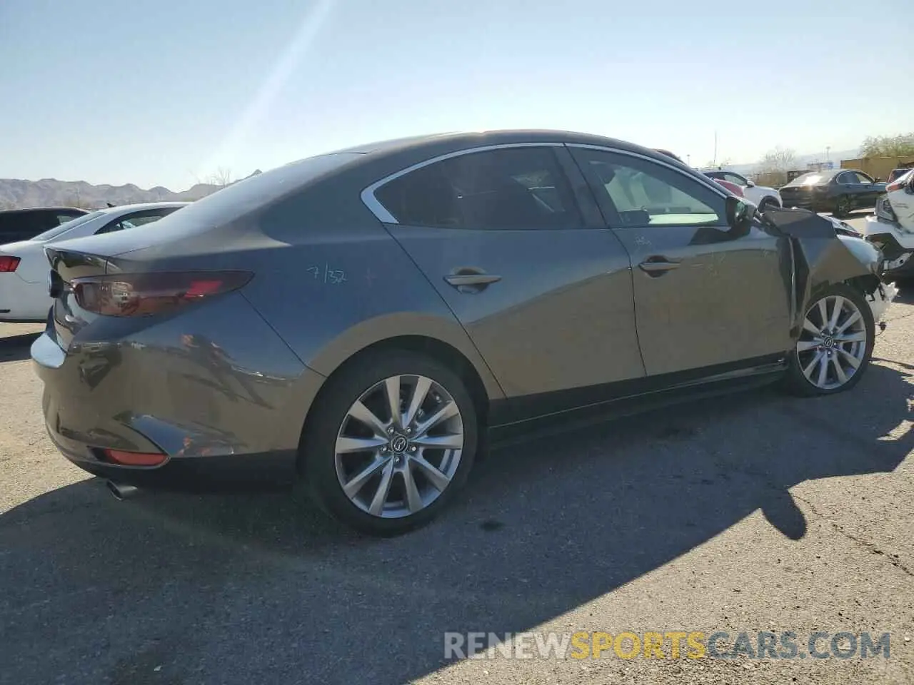 3 Photograph of a damaged car JM1BPABL0M1327788 MAZDA 3 2021