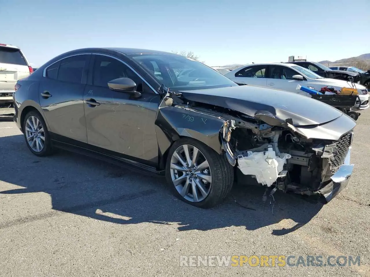 4 Photograph of a damaged car JM1BPABL0M1327788 MAZDA 3 2021