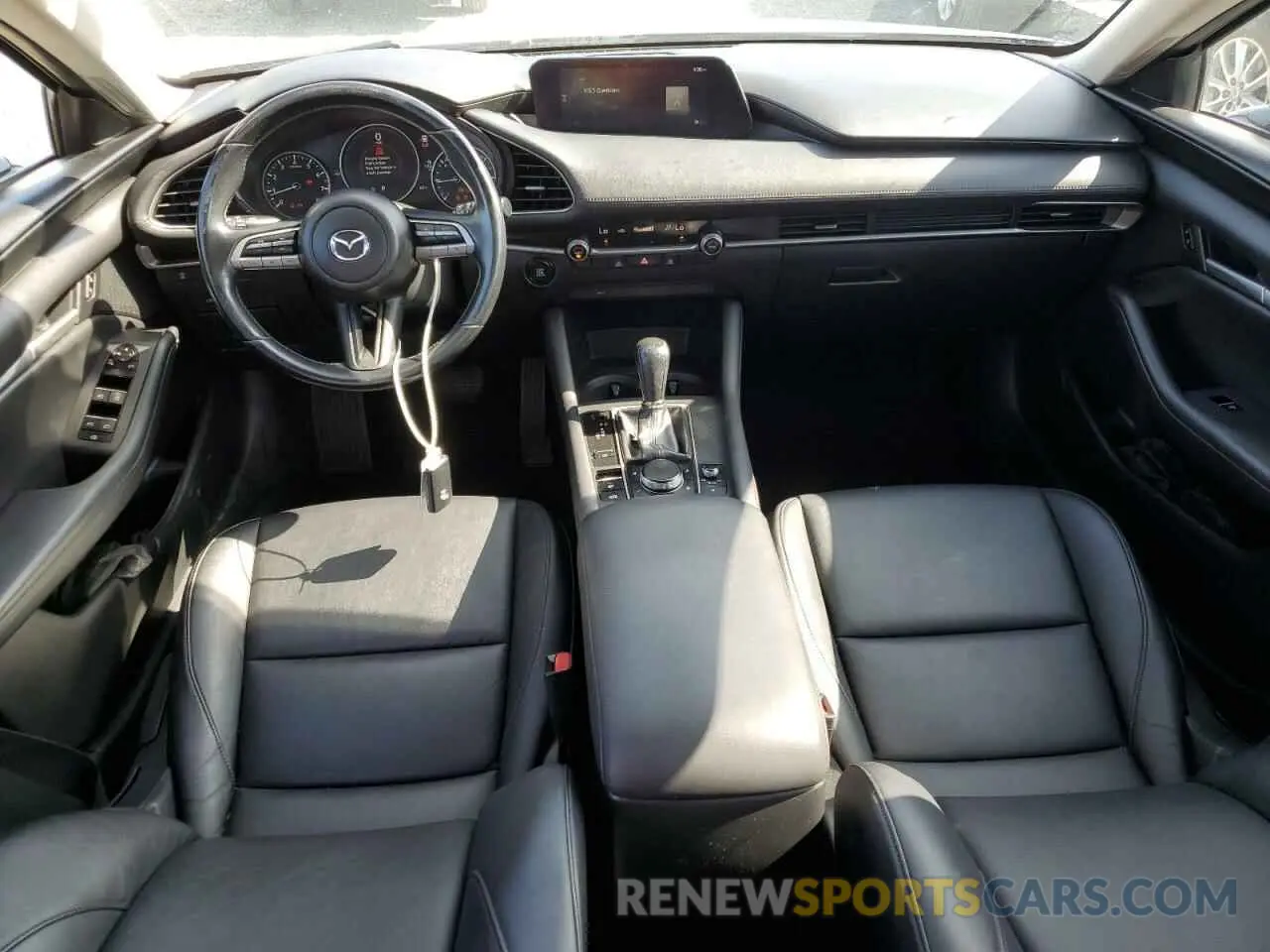8 Фотография поврежденного автомобиля JM1BPABLXM1337003 MAZDA 3 2021