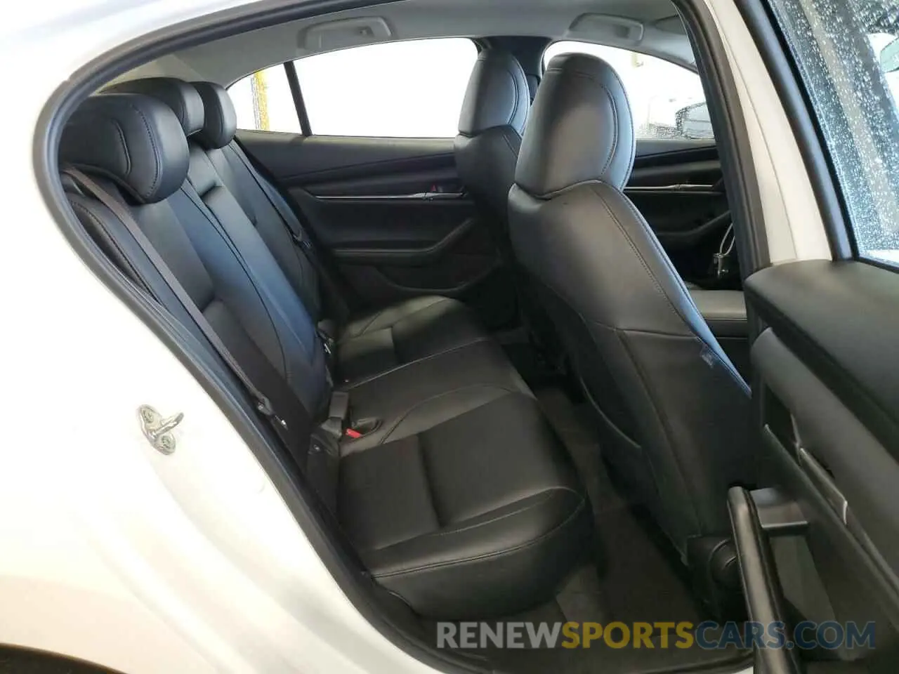 10 Фотография поврежденного автомобиля JM1BPABLXM1339558 MAZDA 3 2021