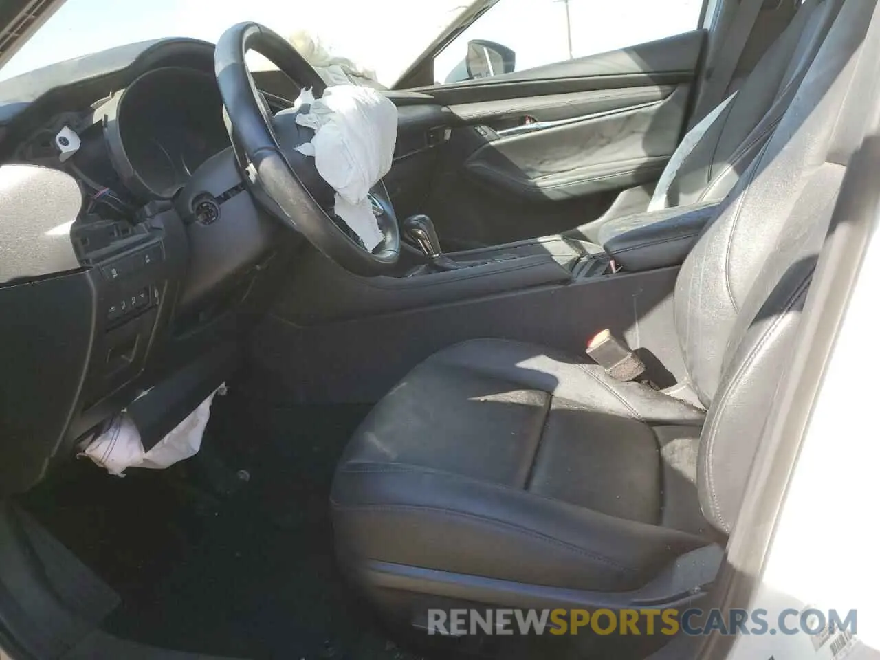 7 Photograph of a damaged car JM1BPACL6M1328376 MAZDA 3 2021