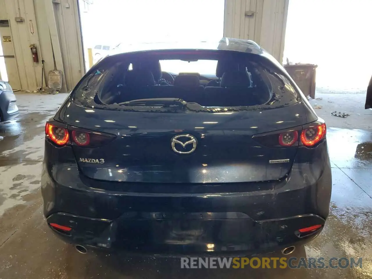 6 Photograph of a damaged car JM1BPAJLXM1344017 MAZDA 3 2021