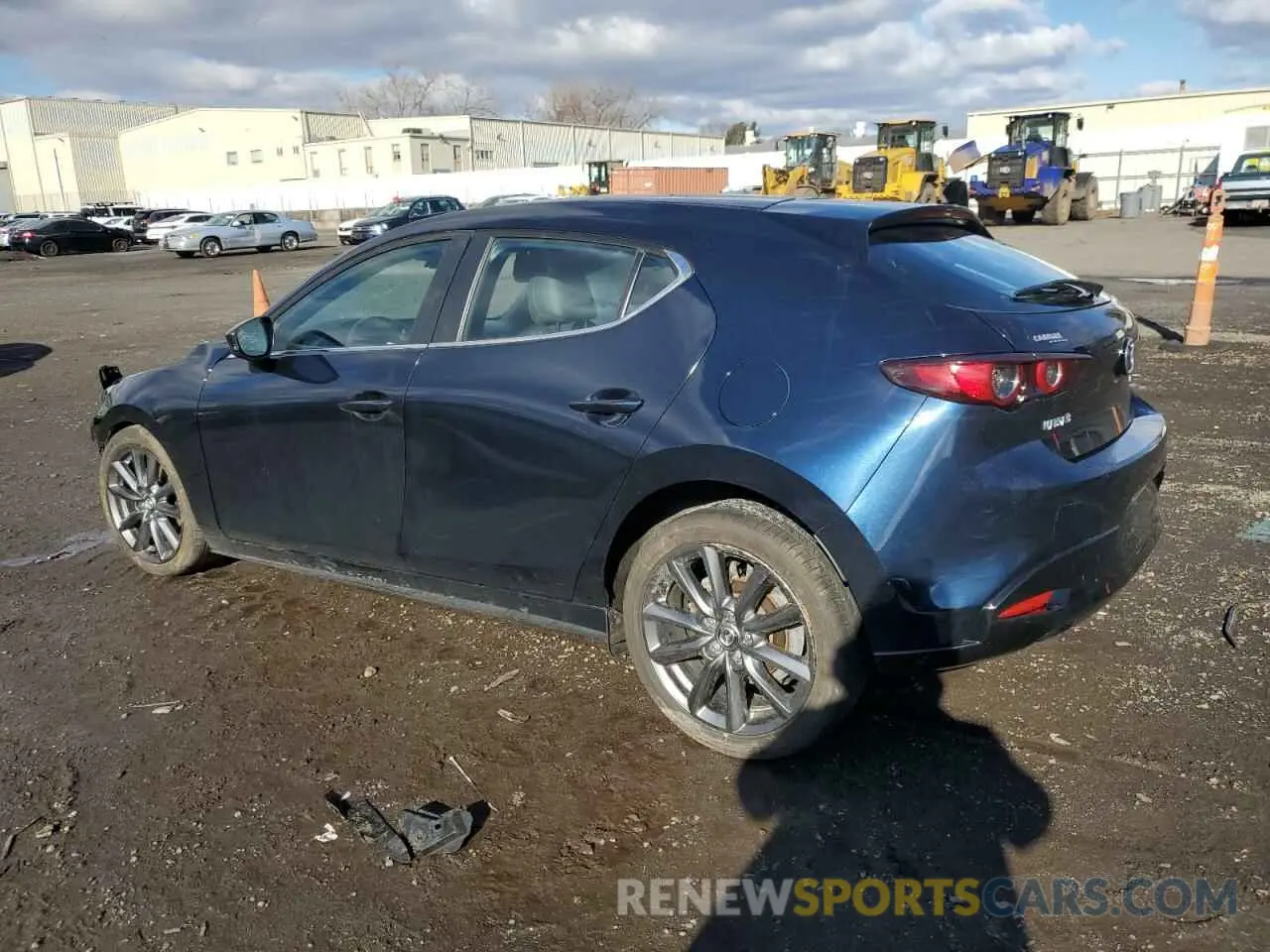 2 Фотография поврежденного автомобиля JM1BPAKL2M1402989 MAZDA 3 2021
