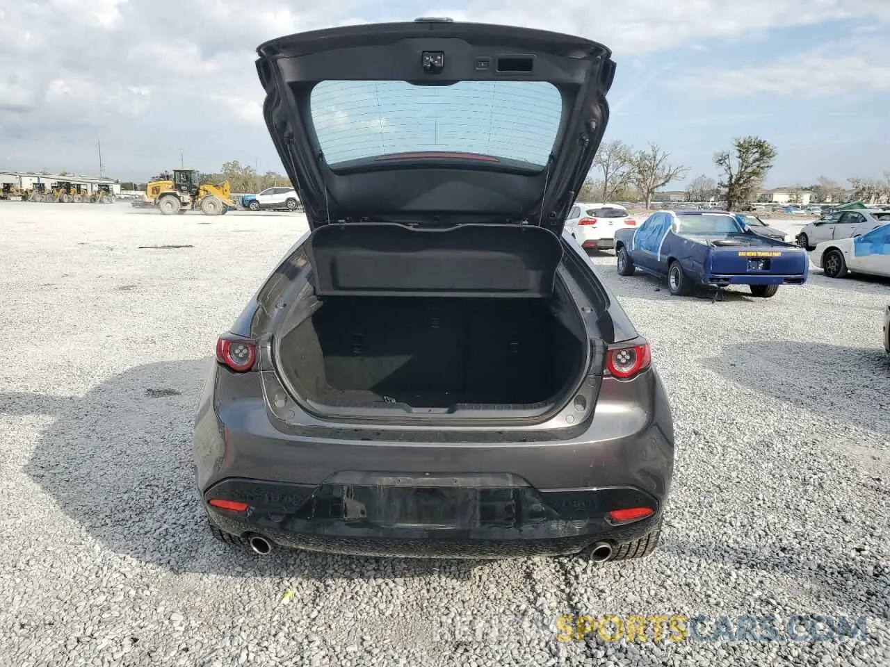 6 Фотография поврежденного автомобиля JM1BPAKL3M1402256 MAZDA 3 2021