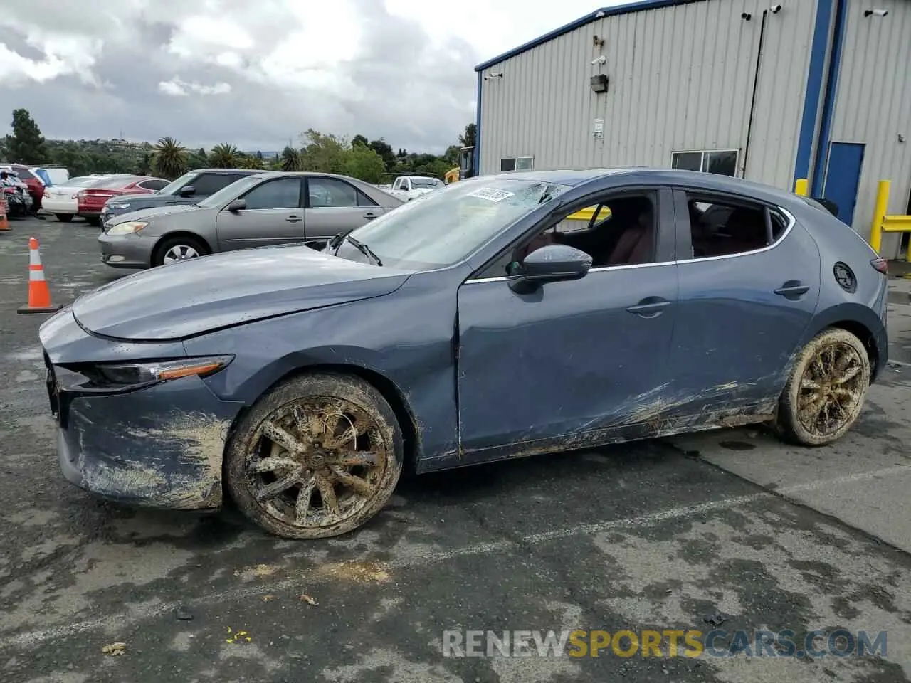1 Photograph of a damaged car JM1BPAML6M1347072 MAZDA 3 2021
