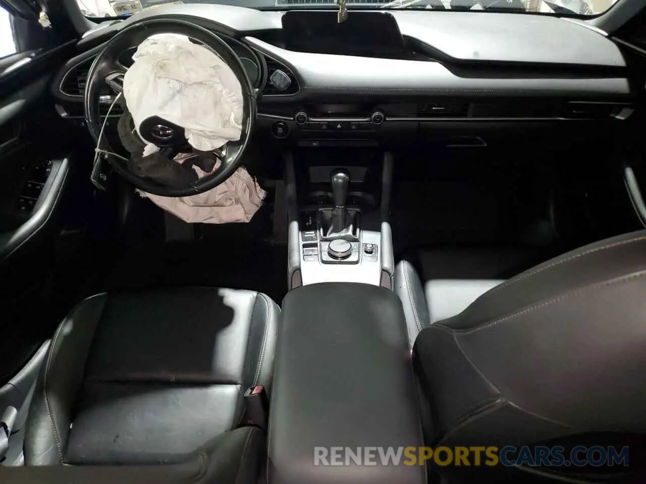 8 Фотография поврежденного автомобиля JM1BPBKL8M1320061 MAZDA 3 2021