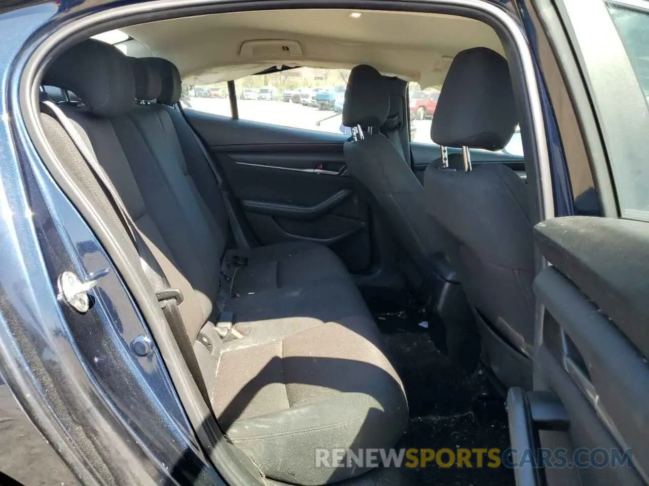 10 Photograph of a damaged car 3MZBPAAL2NM301597 MAZDA 3 2022