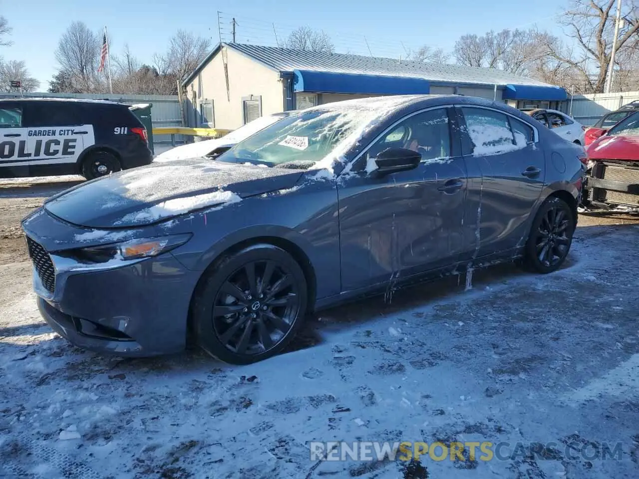 1 Фотография поврежденного автомобиля 3MZBPACL5NM312817 MAZDA 3 2022