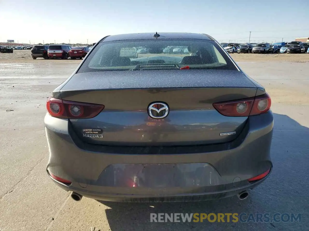 6 Photograph of a damaged car 3MZBPADL3NM313320 MAZDA 3 2022