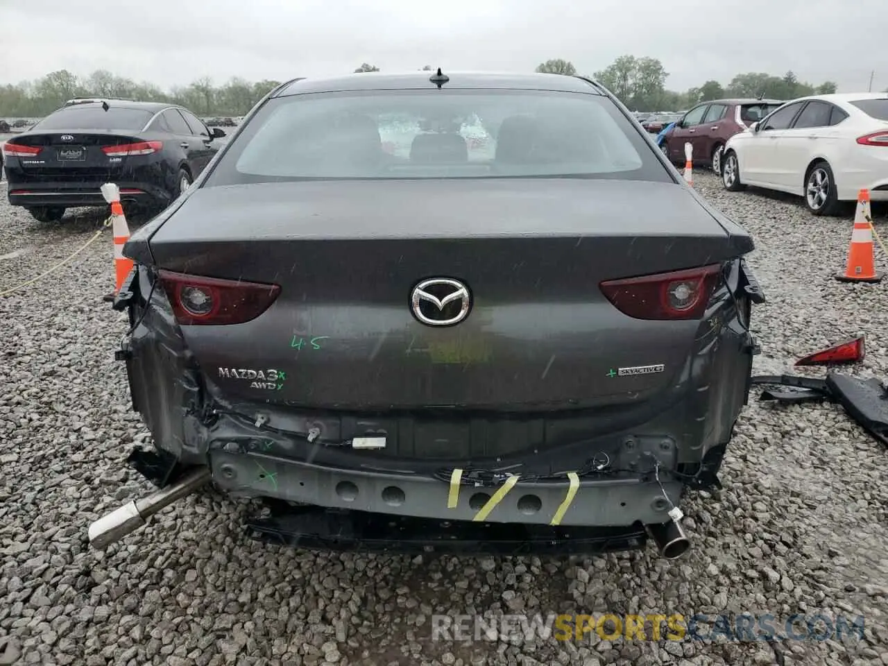 6 Photograph of a damaged car 3MZBPBDL7NM305324 MAZDA 3 2022