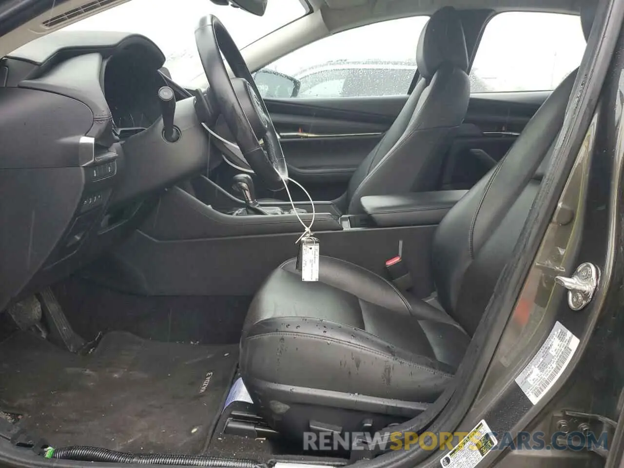 7 Photograph of a damaged car 3MZBPBDL7NM305324 MAZDA 3 2022