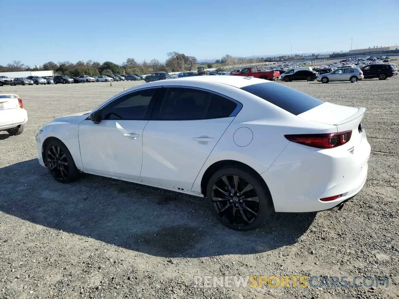 2 Фотография поврежденного автомобиля 3MZBPBEY6NM318981 MAZDA 3 2022