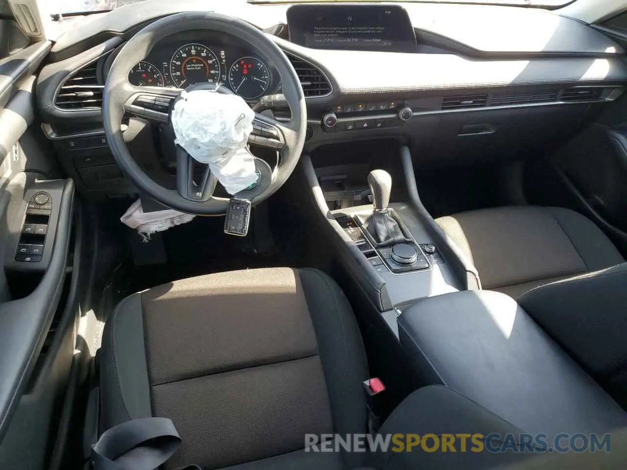 8 Фотография поврежденного автомобиля JM1BPAAL4N1509674 MAZDA 3 2022