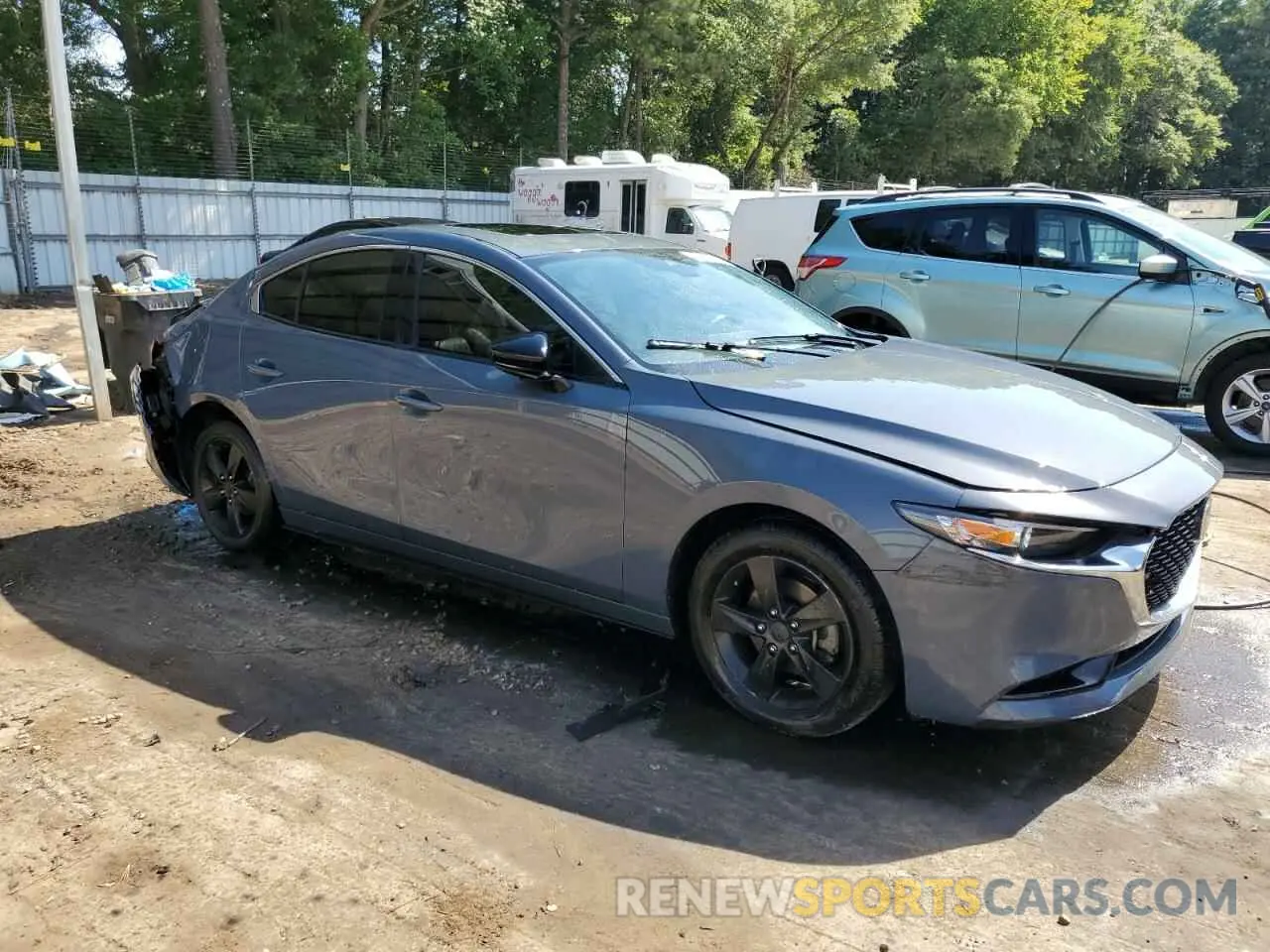 4 Фотография поврежденного автомобиля JM1BPACL1N1506356 MAZDA 3 2022