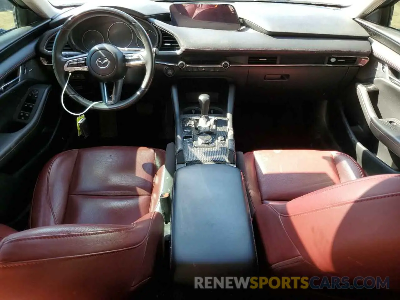 8 Фотография поврежденного автомобиля JM1BPACL1N1506356 MAZDA 3 2022