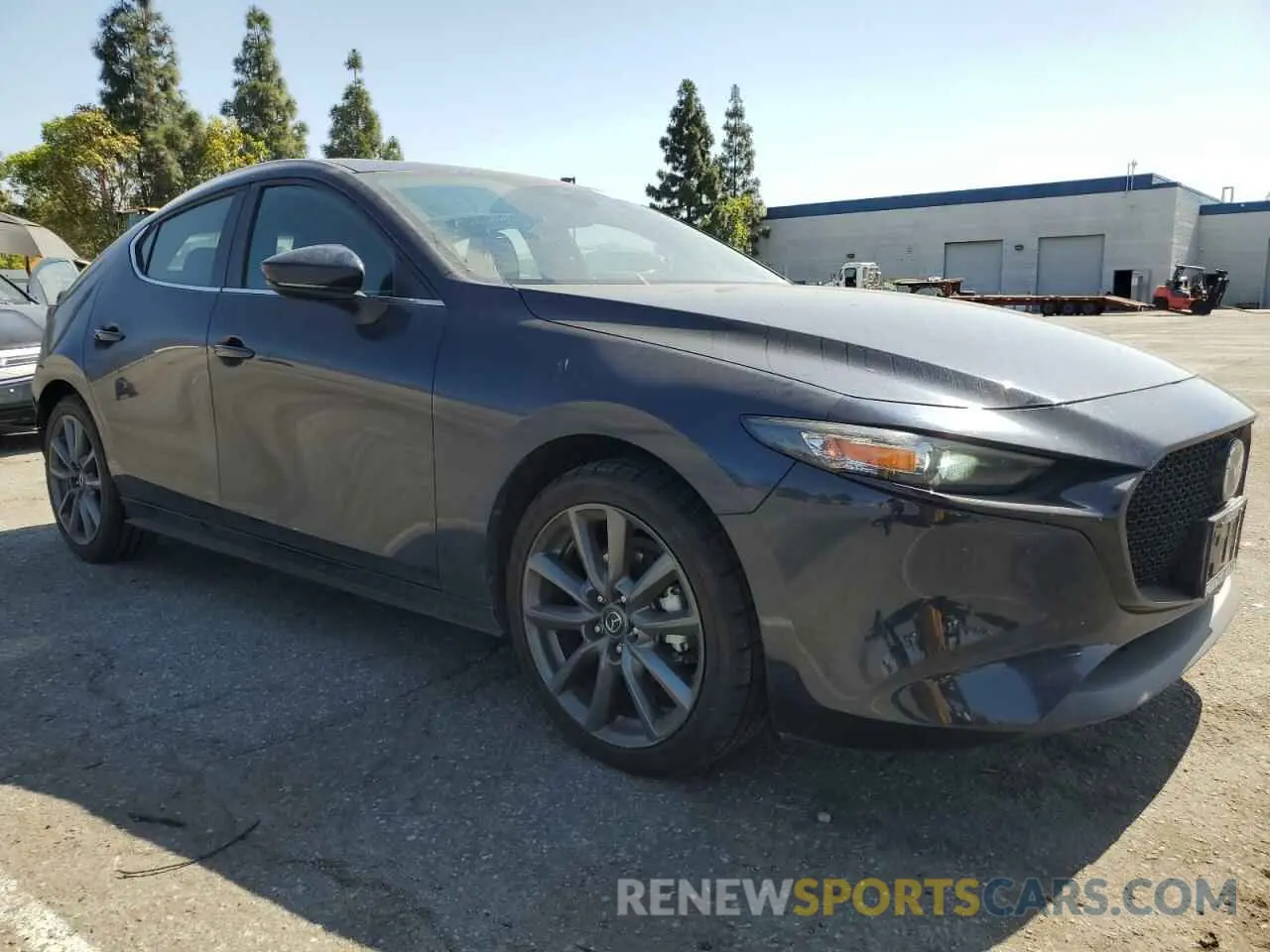 4 Photograph of a damaged car JM1BPALL4N1502625 MAZDA 3 2022