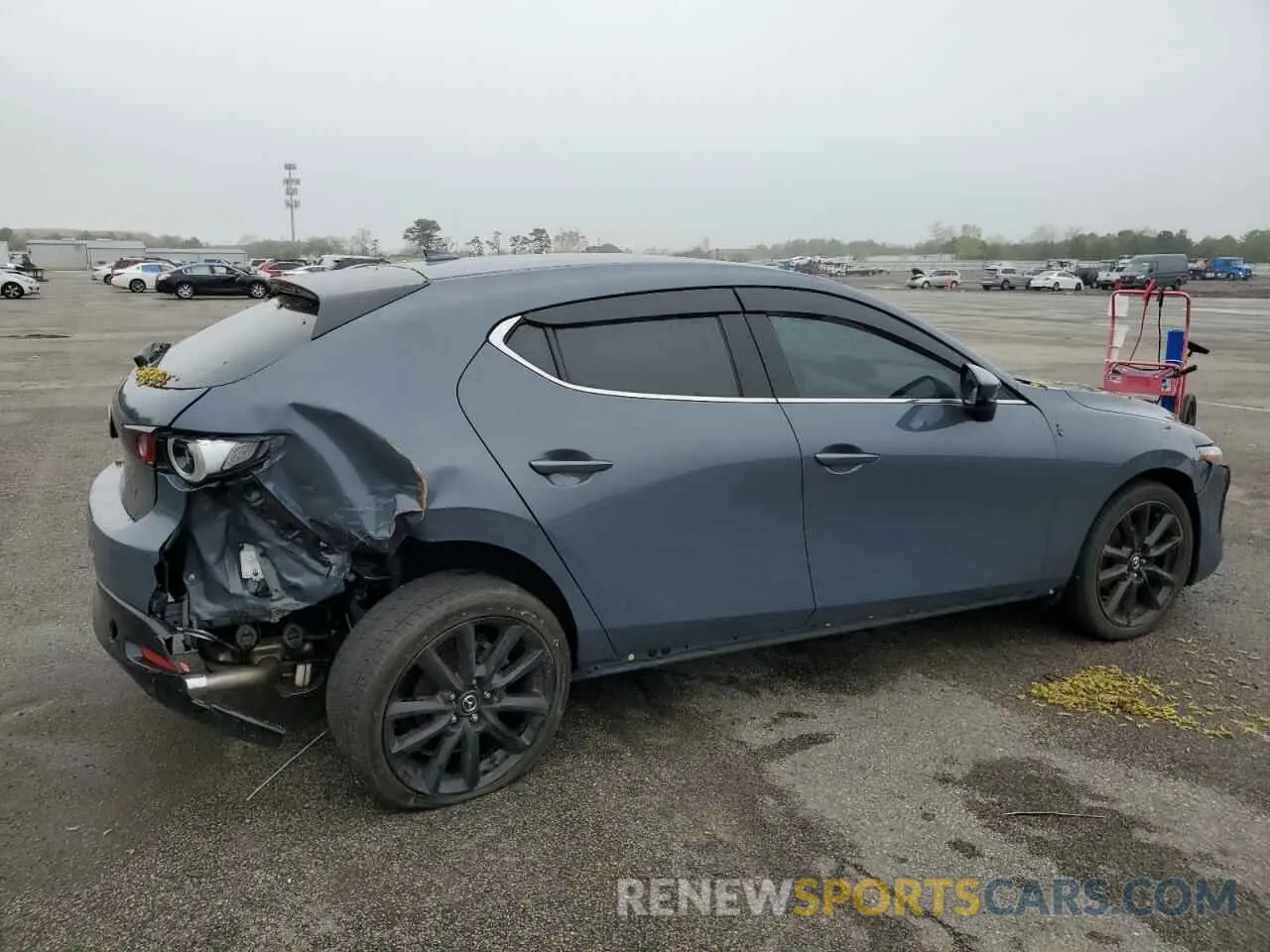 3 Photograph of a damaged car JM1BPAML0N1502538 MAZDA 3 2022