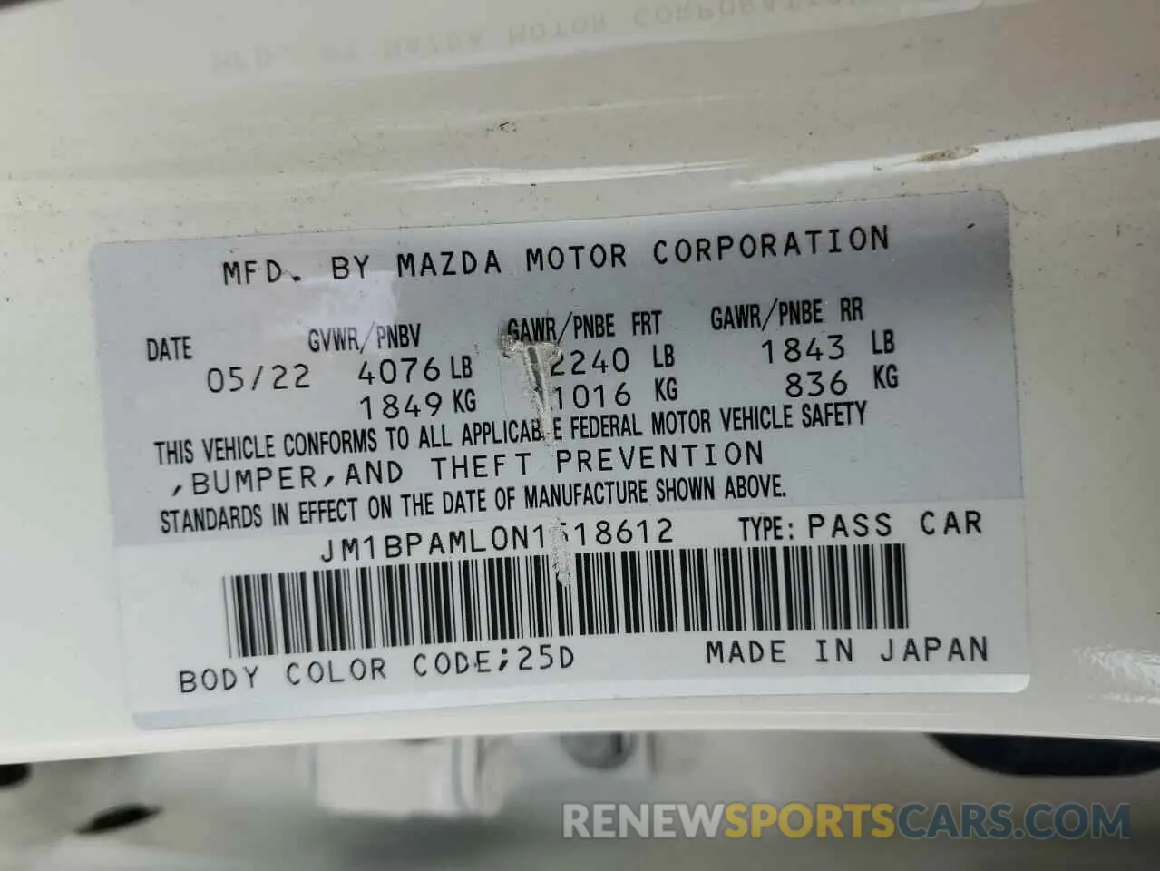 12 Photograph of a damaged car JM1BPAML0N1518612 MAZDA 3 2022