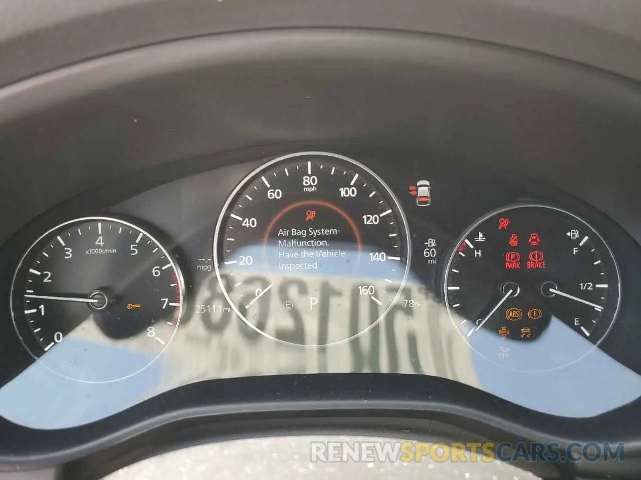 9 Фотография поврежденного автомобиля JM1BPBJY6N1516028 MAZDA 3 2022