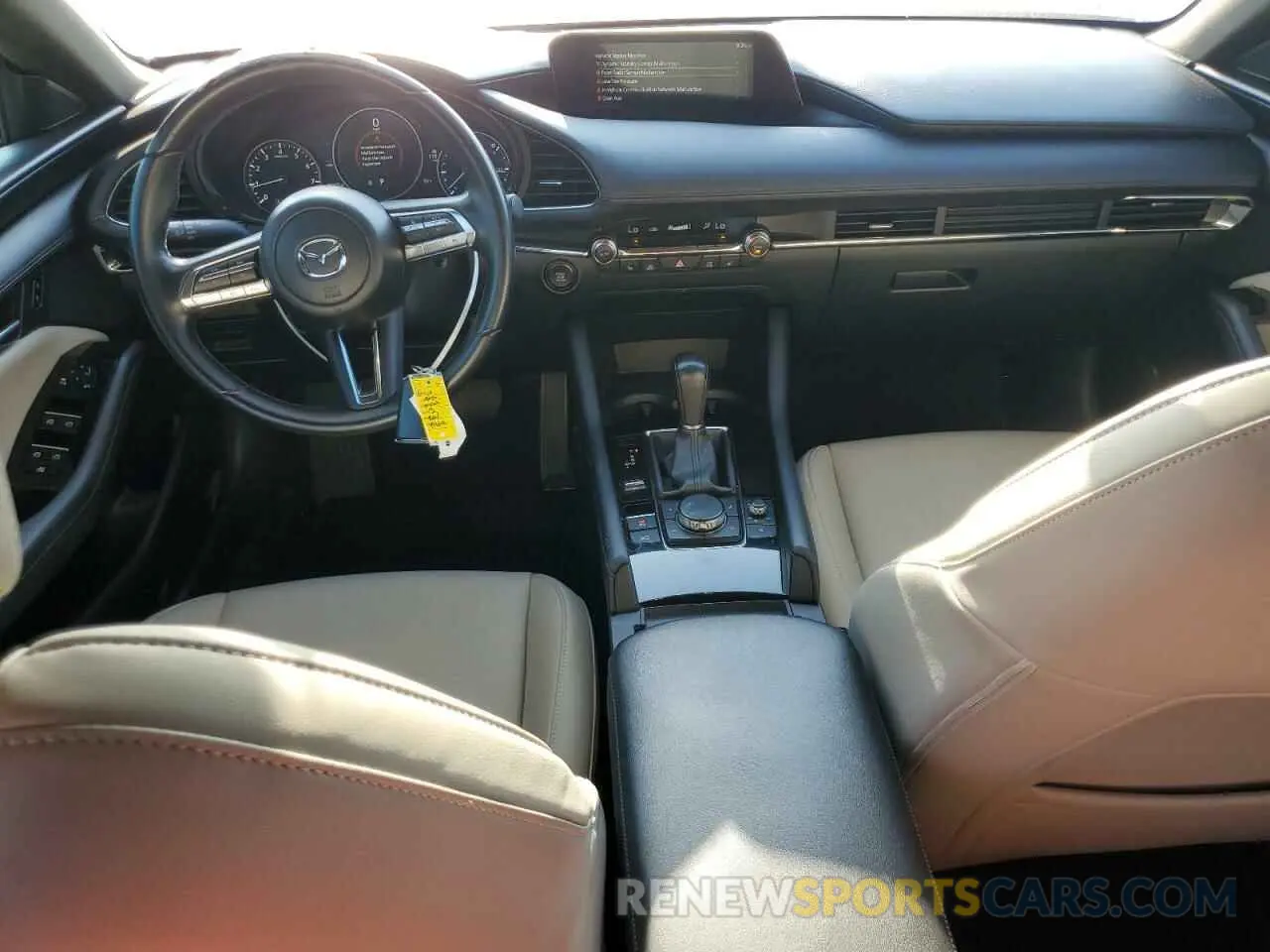8 Фотография поврежденного автомобиля JM1BPBLL2N1500393 MAZDA 3 2022