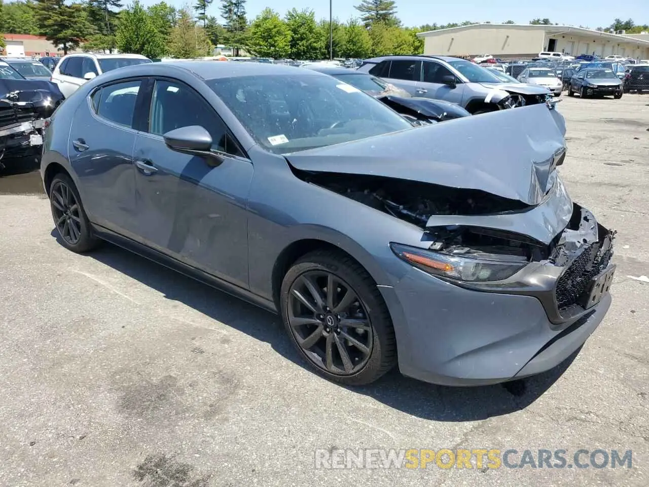 4 Photograph of a damaged car JM1BPBML8N1510554 MAZDA 3 2022