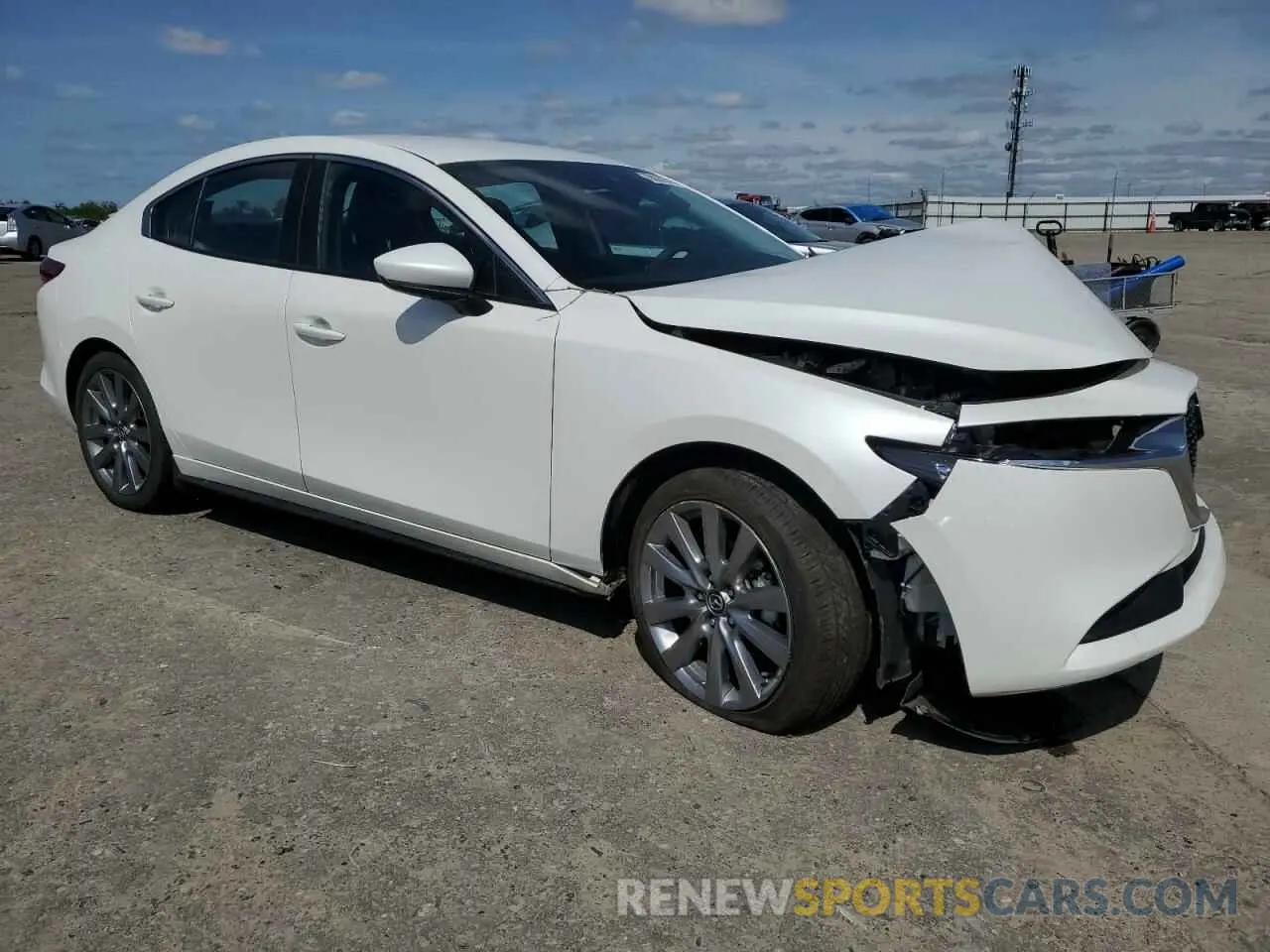 4 Фотография поврежденного автомобиля 3MZBPABM4PM367871 MAZDA 3 2023