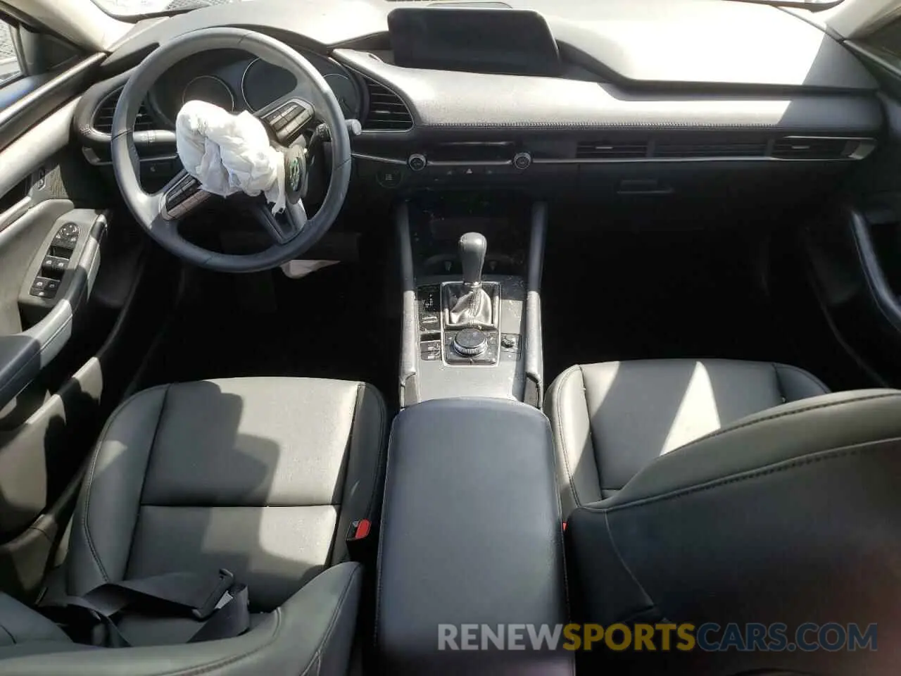 8 Фотография поврежденного автомобиля 3MZBPABM4PM367871 MAZDA 3 2023