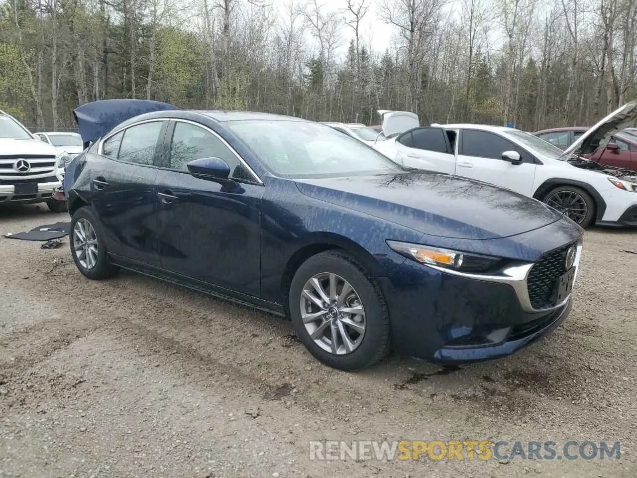 4 Photograph of a damaged car 3MZBPAC7XPM365406 MAZDA 3 2023