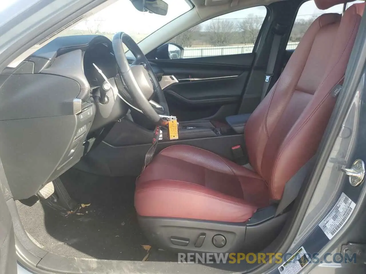 7 Photograph of a damaged car 3MZBPACM8PM362526 MAZDA 3 2023